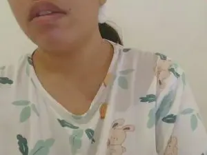 Cam4 Watch Live Sex Cams of sweet_charm18