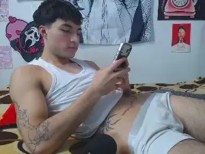 Cam4 Free Live Porn of dylan_fun18