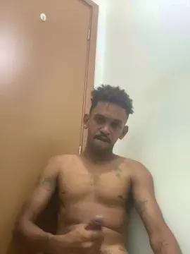 Cam4 Live Sex of Felipecavalao