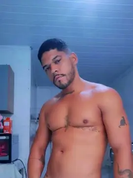 Cam4 Live Sex Cam of RealCriadoRio