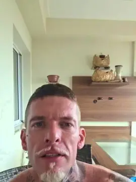 Cam4 Nude Webcam of tattooer2