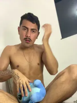 Cam4 Watch Live Sex Cams of Julionovais