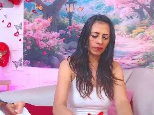 Cam4 Live Porn of SashaMissHot