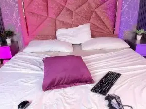 Cam4 Best Webcam of KataleyaaVega