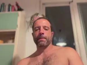 Cam4 Free Live Porn of PitaParka2