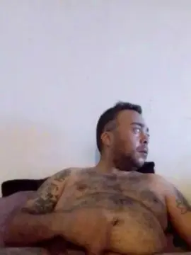 Cam4 Nude Webcam of guillehot34sexy