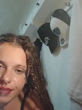 Cam4 Watch Live Sex Cams of Labichotaa031