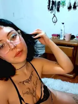 Cam4 Live Porn of lovelydoll89303