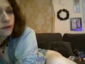 Cam4 Watch Live Sex Cams of QueenCrimson