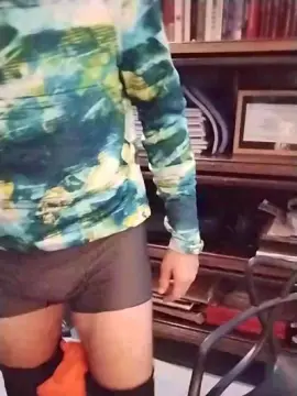 Cam4 Sex Cam of Johnnycruz39