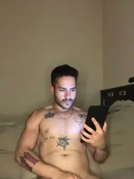 Cam4 Live Porn of pedro5946
