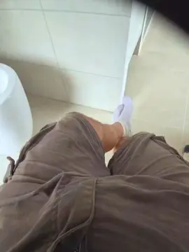 Cam4 Live Sex Cam of fonzieperver