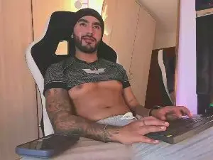 Cam4 Free Live Porn of itsmeeros