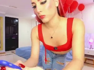 Cam4 Free Live Porn of charolbruce_1