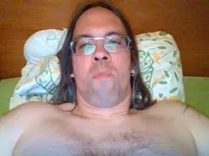 Cam4 Free Live Porn of CigarSmokerPig