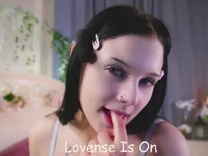 Cam4 Adult Webcam of EleneCagey