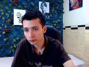 Cam4 Live Porn of LucassSmithh