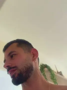 Cam4 Watch Live Sex Cams of Minibebess21