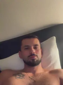 Cam4 Watch Live Sex Cams of Minibebess21