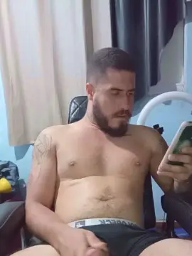 Cam4 Live Sex of polaco061