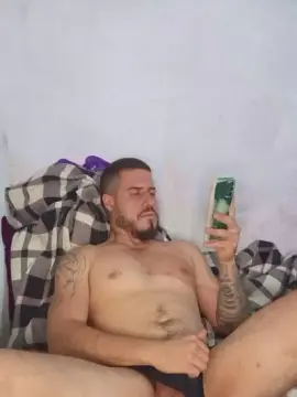 Cam4 Free Live Porn of polaco061