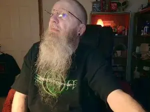 Cam4 Free Live Porn of guyboobies