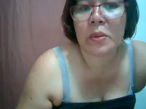 Cam4 Watch Live Sex Cams of Mystica40