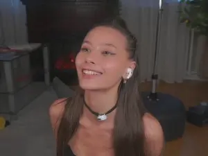 Cam4 Best Webcam of PetulaDryer