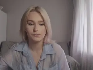 Cam4 Live Sex Cam of EmeldaBisso
