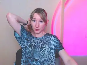 Cam4 Private Sex Chat of LillyBluee
