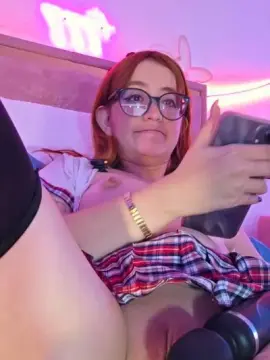 Cam4 Live Sex Cam of Littlejenn777