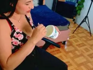 Cam4 Best Webcam of keileen_luna