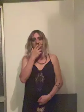 Cam4 Live Sex Cam of cinziatrav