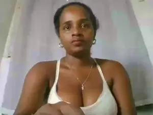 Cam4 Nude Webcam of flania1