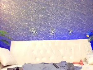 Cam4 Watch Live Sex Cams of belle_emanuelle