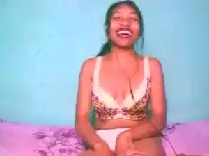 Cam4 Watch Live Sex Cams of Rachbella