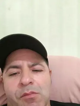 Cam4 Live Sex of mrciogrei22
