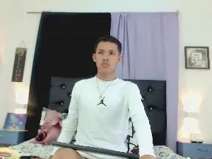 Cam4 Live Sex of RoySteven
