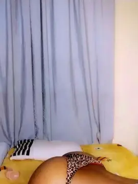 Cam4 Free Live Porn of snowfox254