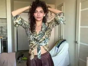 Cam4 Live Porn of ClarindaSonnen