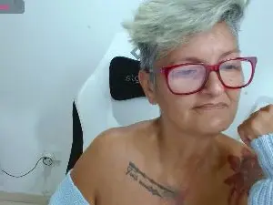 Cam4 Sex Cam of bety_cum2
