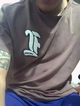 Cam4 Watch Live Sex Cams of VictorVondoom