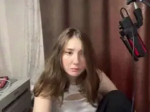 Cam4 Live Porn of TonishaWolfrom
