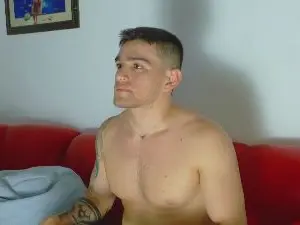 Cam4 Live Sex of alejandro_marin