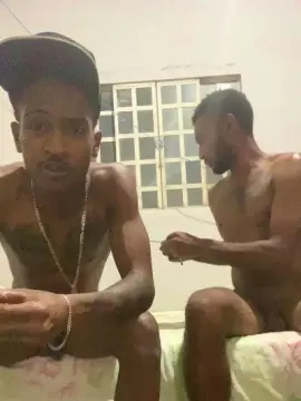 Cam4 Free Live Porn of Fabiomineiroxxx