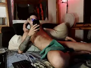 Cam4 Live Sex Cam of Nietorres