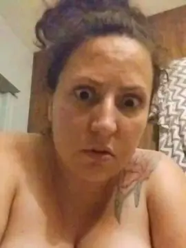 Cam4 Adult Webcam of Kikinewnew1