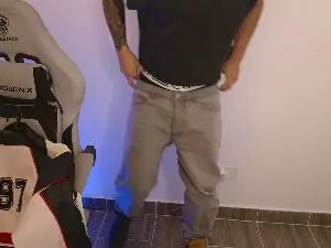 Cam4 Best live sex cam show of dom_santiago31