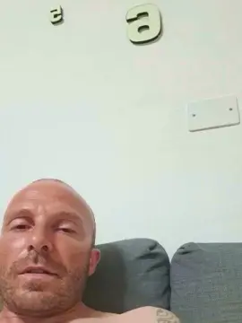 Cam4 Free Porn Cam of Gnaro90