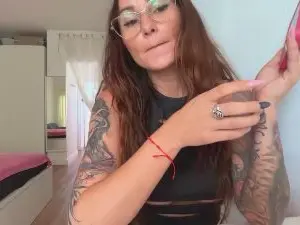 Cam4 Private Sex Chat of Aryanamartianez